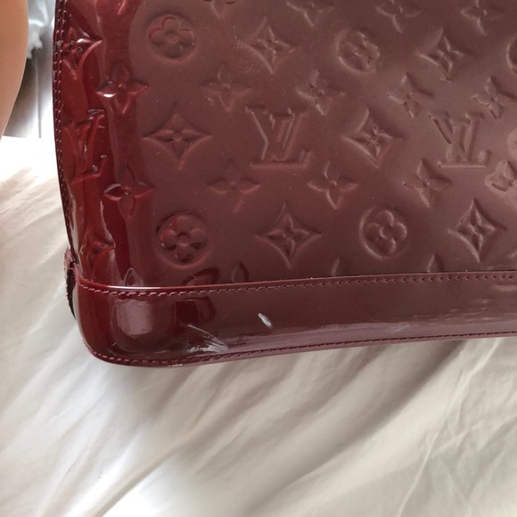 Louis Vuitton Alma PM Patent Leather Griotte RARE - Picture 7 of 8